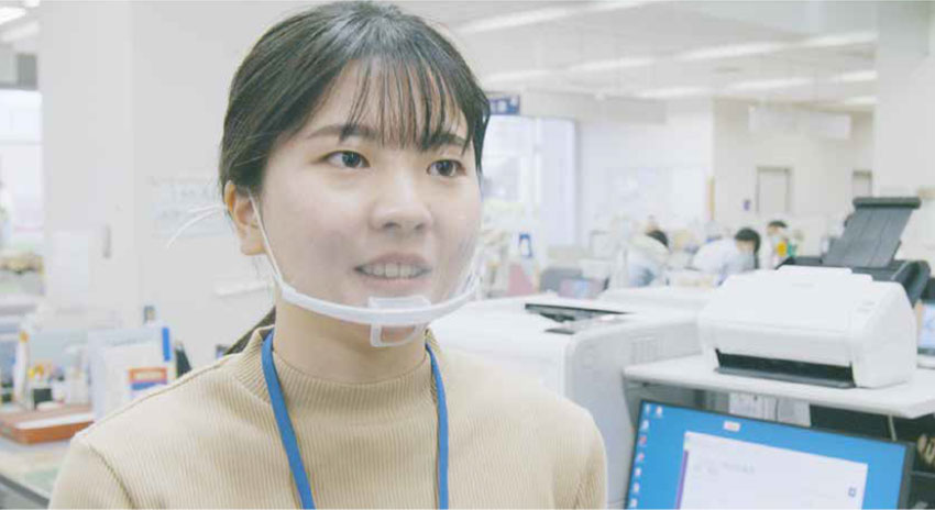 主事　花房 菜々子様