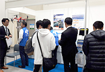高性能カメラや、ドローン導入教育などをテーマに出展しました。多くの方が来場されました。