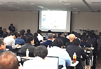 会場を埋め尽くす、多くの方から参加申込がありました