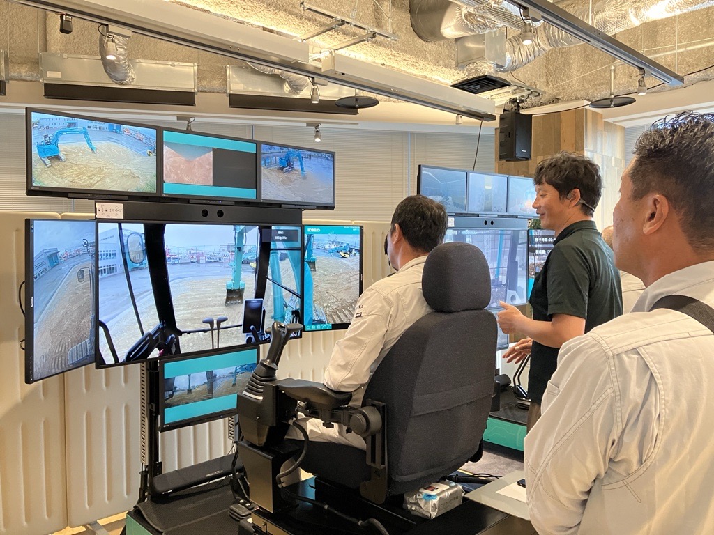 コベルコ建機株式会社と共に K-DIVE®試乗会を行いました | 株式会社